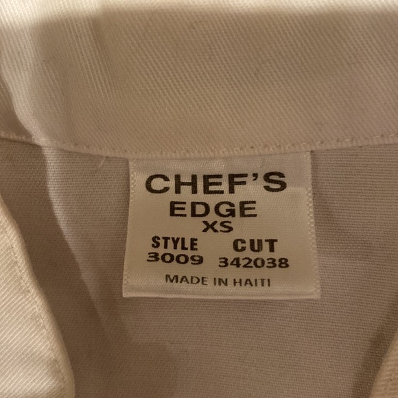 UMASS xs/bundle ~ CHEF Attire/UMass ~ collegiate - Hospitality essentials - Picture 6 of 12